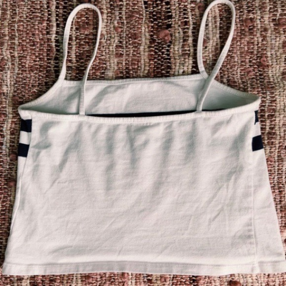 Brandy Melville Striped crop top - Picture 3 of 4